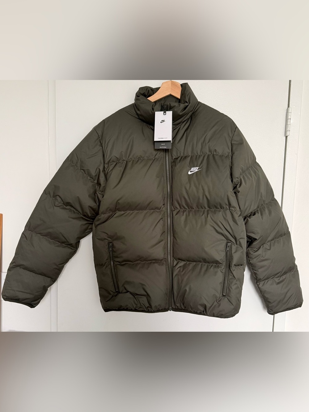 Nike Sportswear ClubMen's Therma-FIT Down Puffer Jacket Ib2975-355